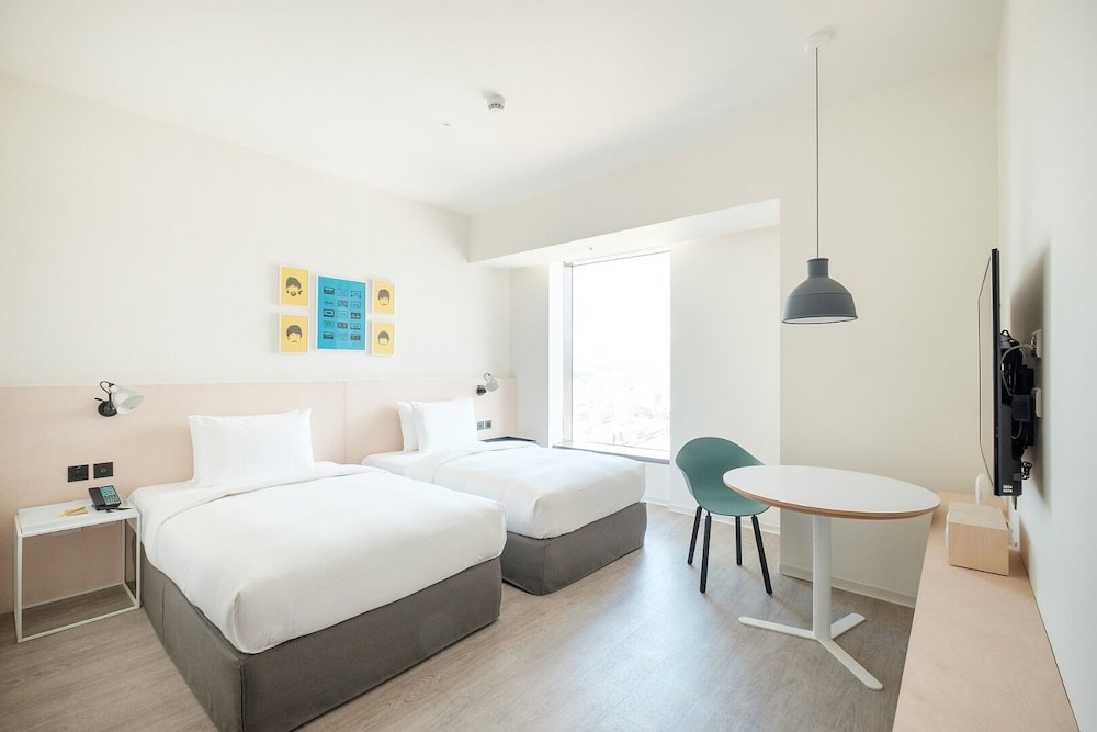 SMART, TWIN BEDS