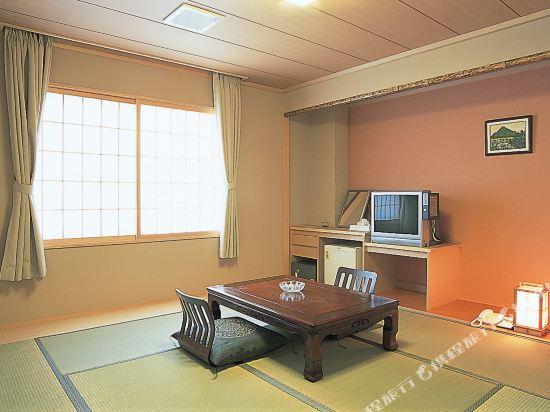 HOTEL RISHIRI 11/15