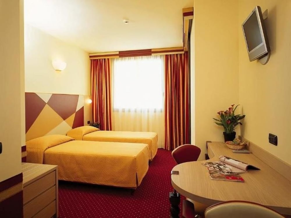Art & Hotel Aeroporto 20/41