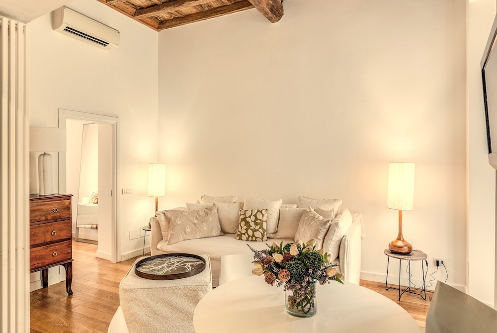 Trevi B&B Roma 54/74