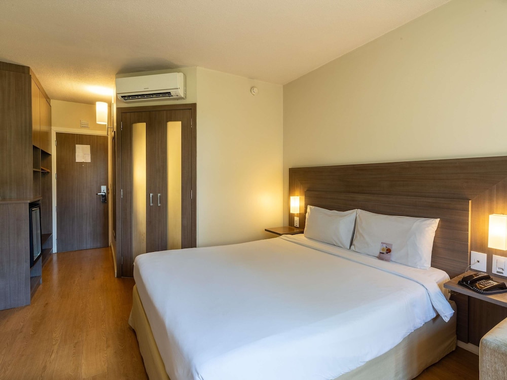 غرفة سوبيريور بسرير مزدوج مع أريكة، Novotel Manaus 7/10