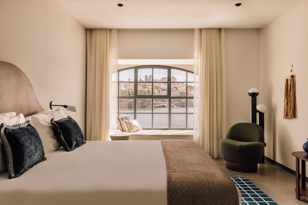 The Rebello Hotel & Spa 30/76