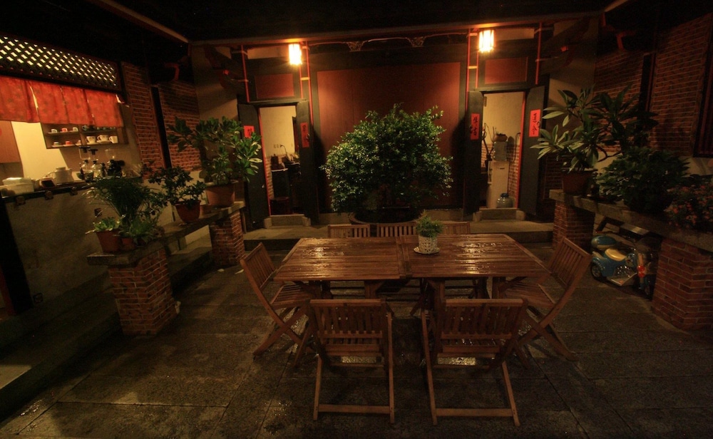 Tan Gu Shou Jin Guesthouse 13/17