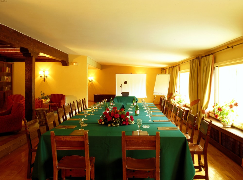 Parador De Fuente De 49/66