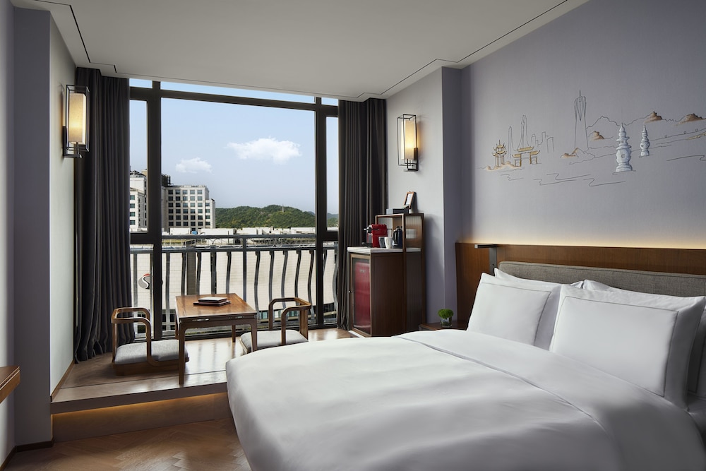 UrCove by HYATT Hangzhou Westlake 18/37