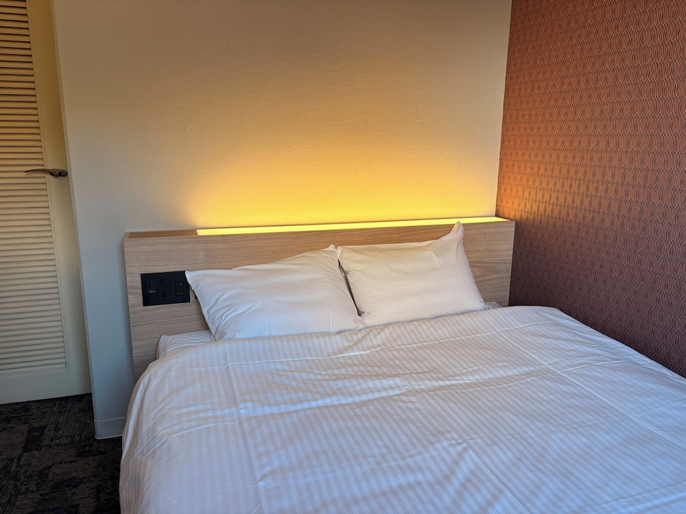 SUPERIOR, DOUBLE BED