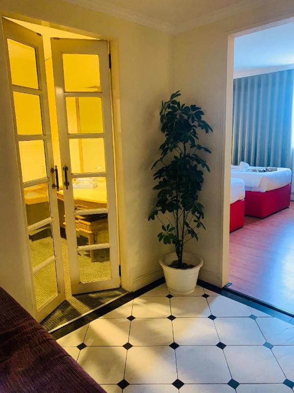 Hotel Emas Tawau 35/50
