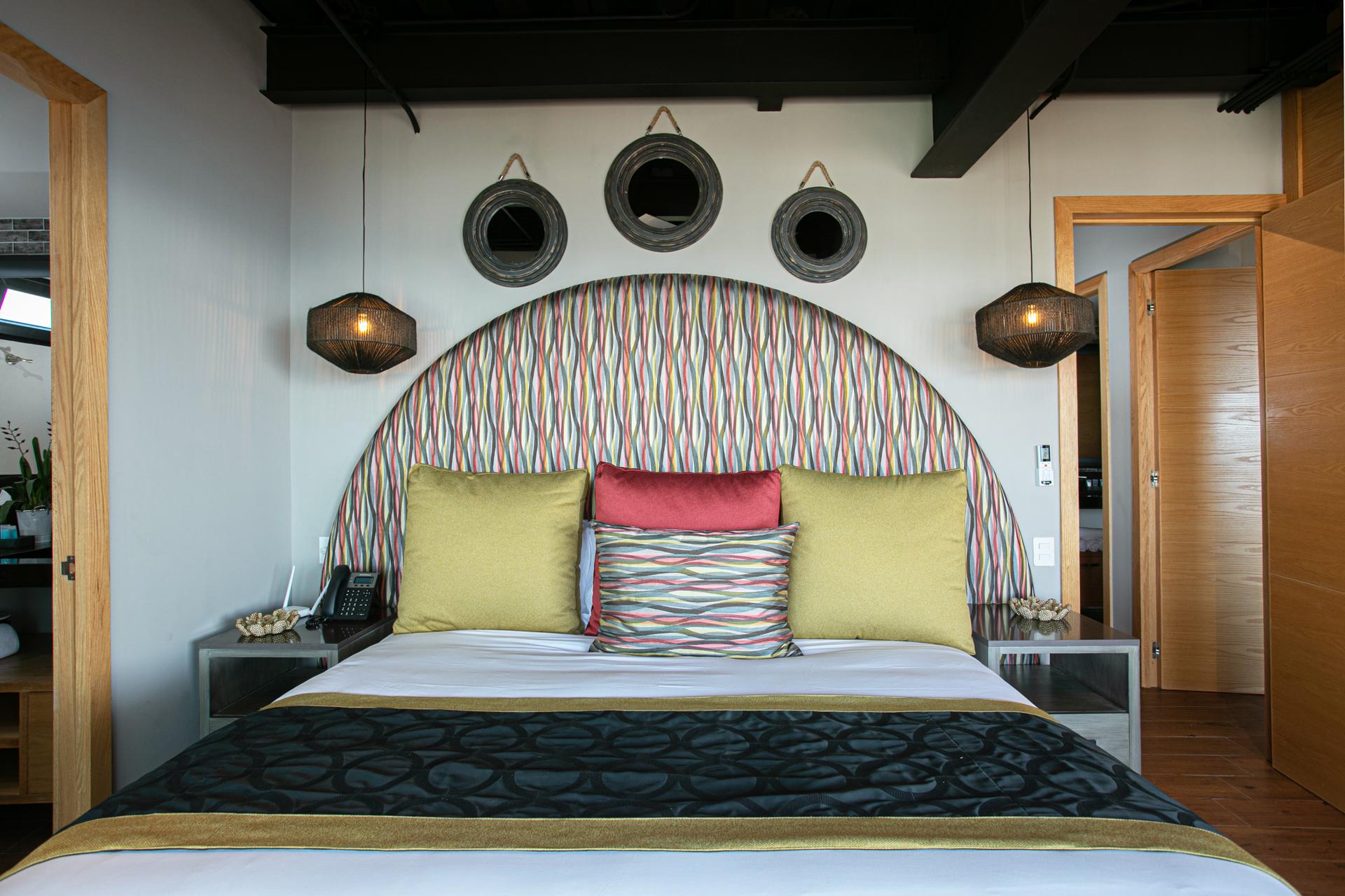 First Class, Penthouse, 3 Beds, 3 Bathrooms, with Pool