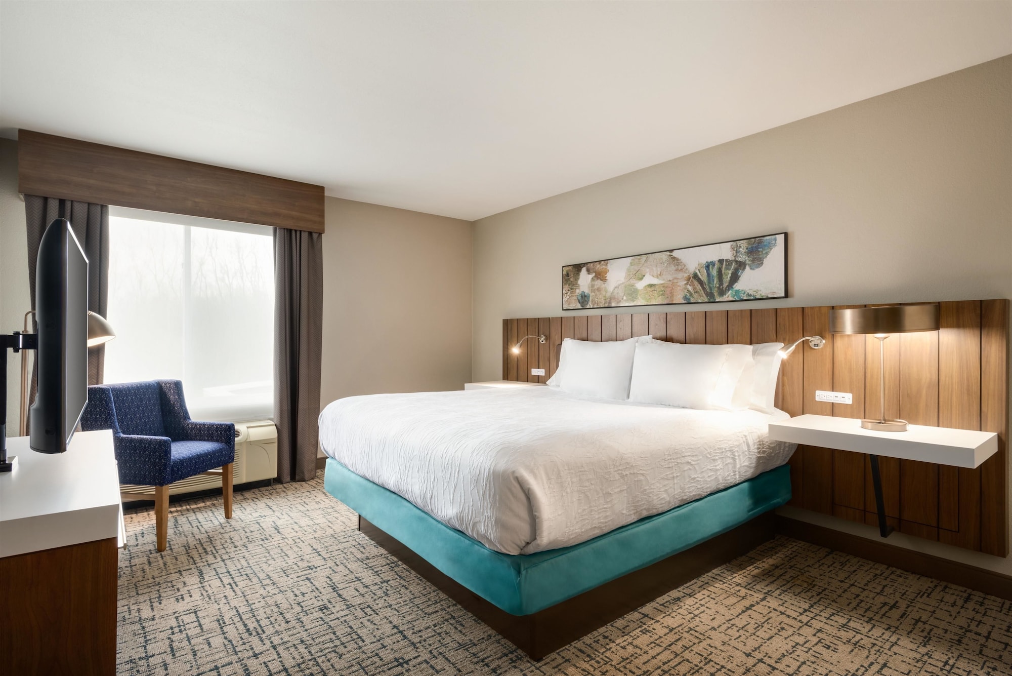 Suite, King Bed