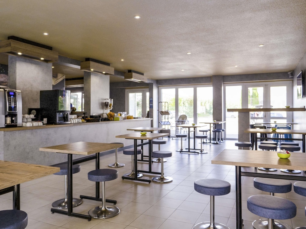 ibis budget Arles Sud Fourchon 37/43