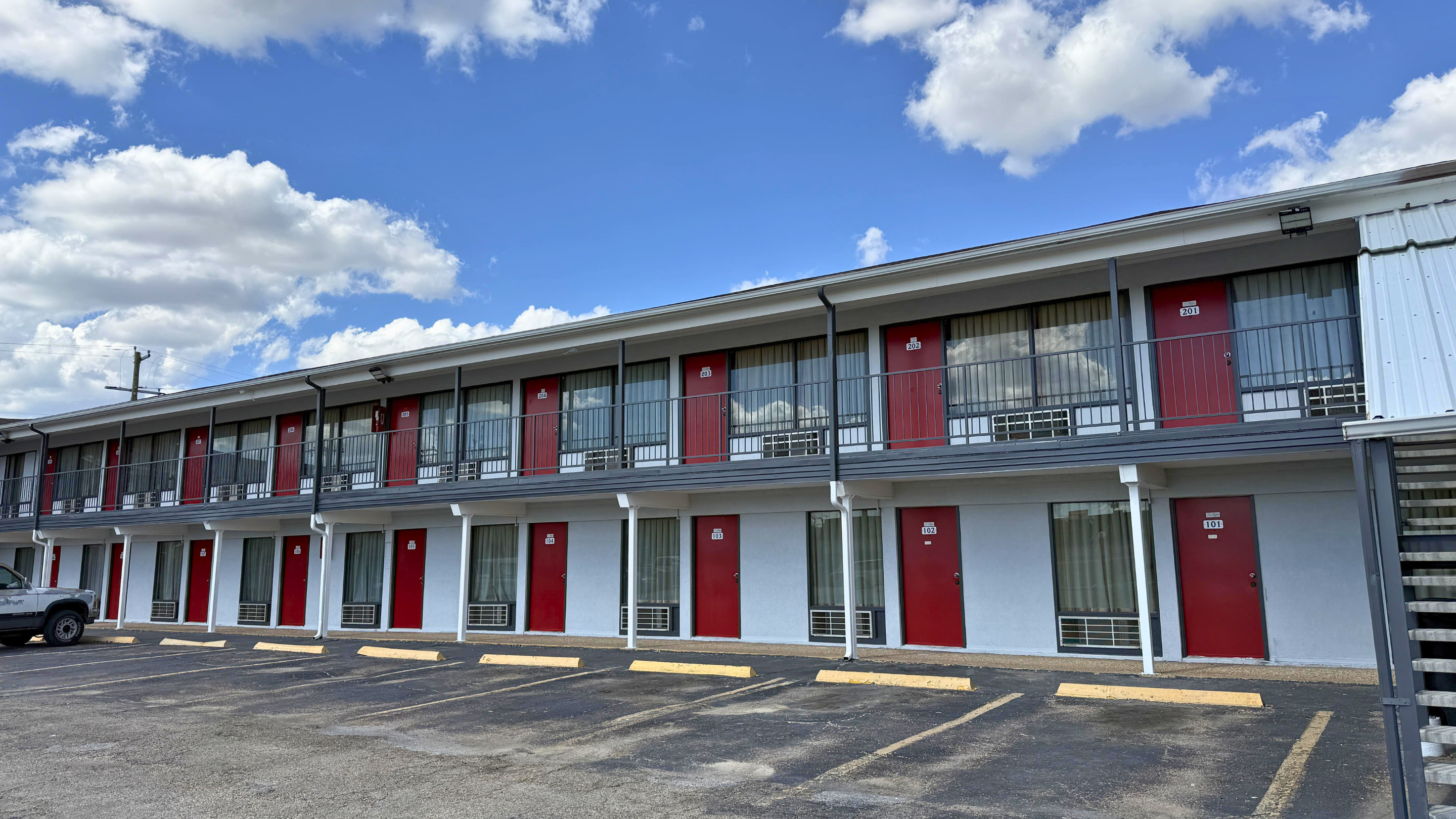 Thunderbird Motel Hillsboro 1/16