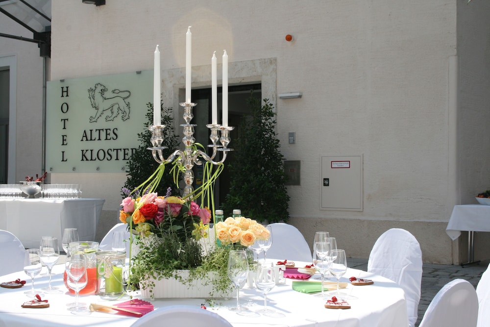 Hotel Altes Kloster 48/65
