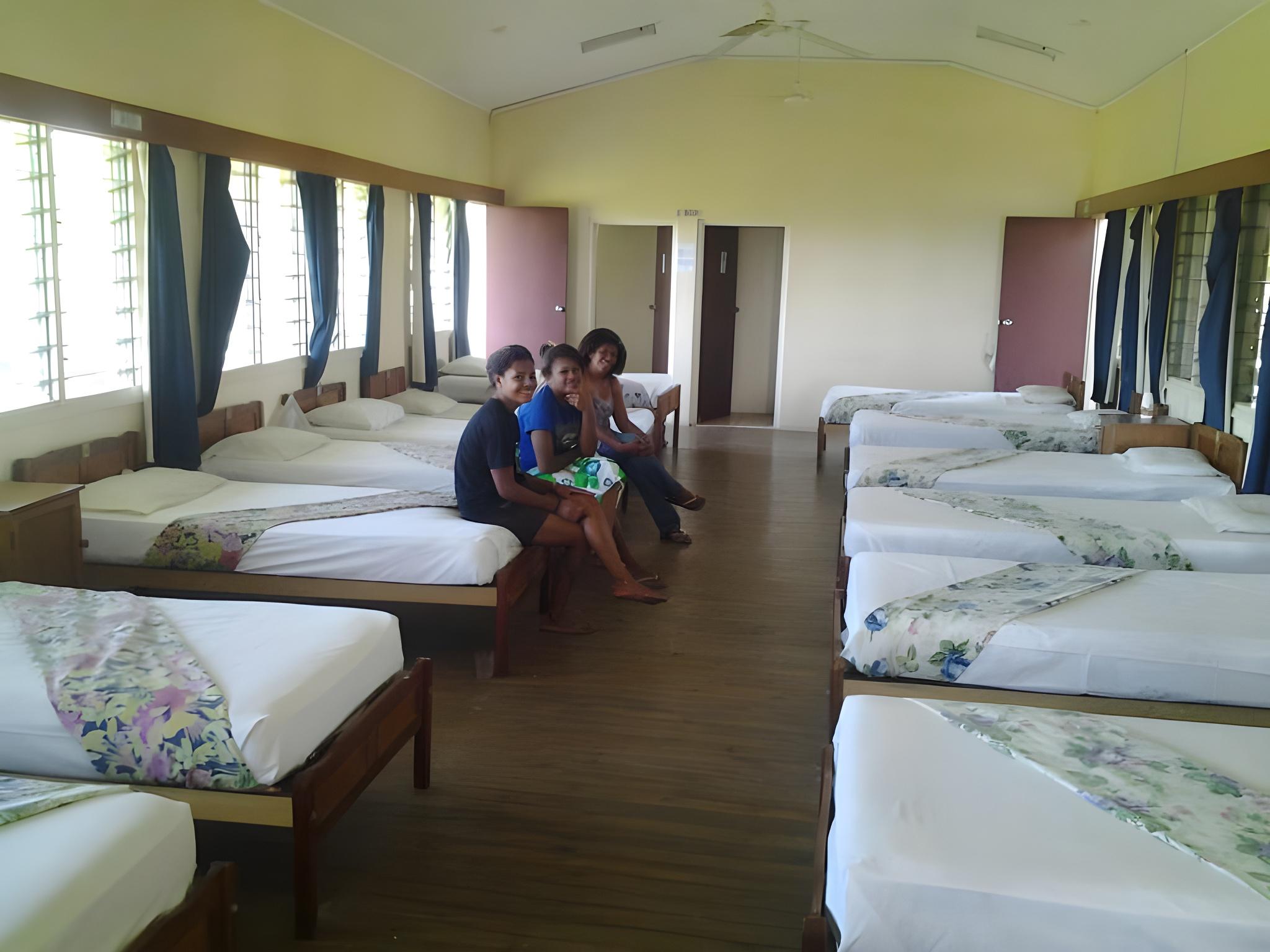 MIXED DORM, 16 BEDS