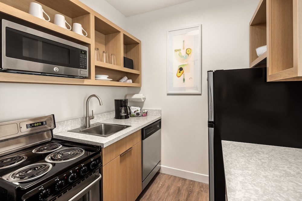 Towneplace Suites Chicago Lombard 47/50