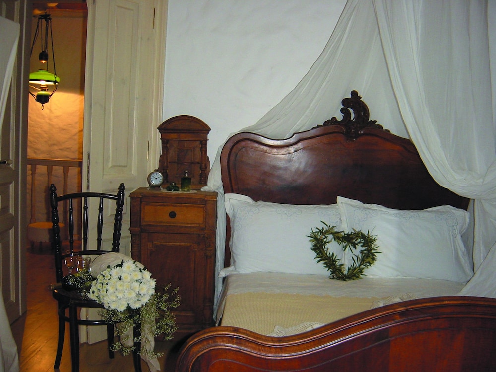 Pavezzo Country Retreat photo2