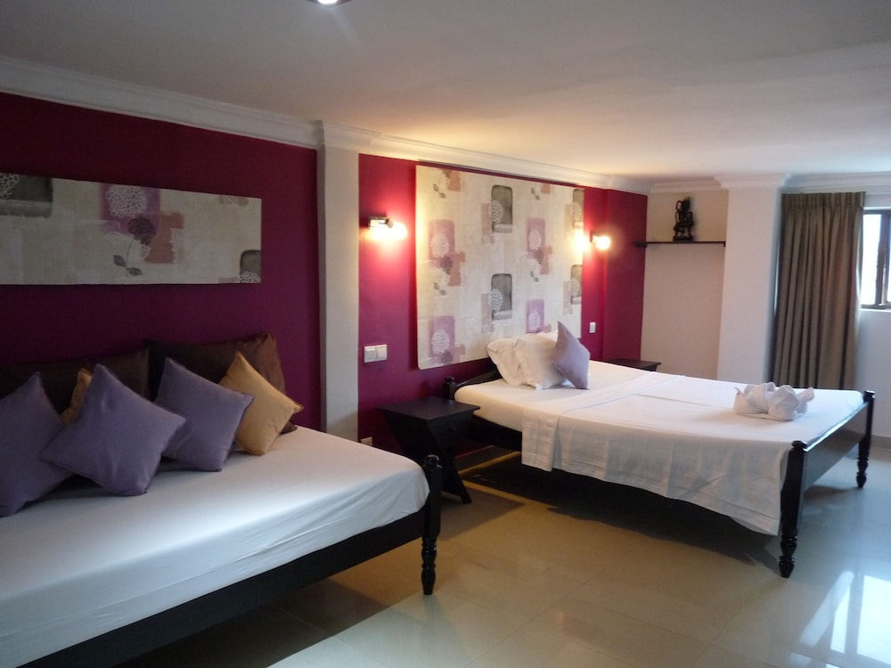 Angkor International Hotel 35/45