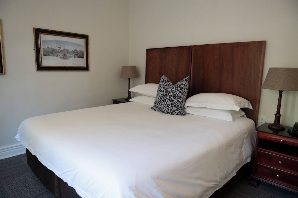 Redlands Hotel 14/50