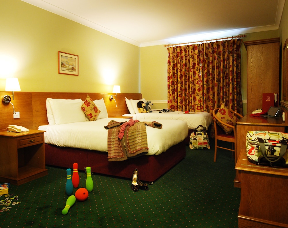 Benners Hotel 17/56