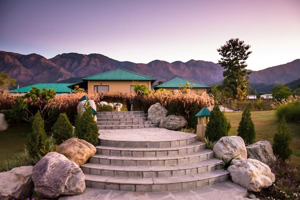 Corbett The Baagh Spa & Resort 3/29