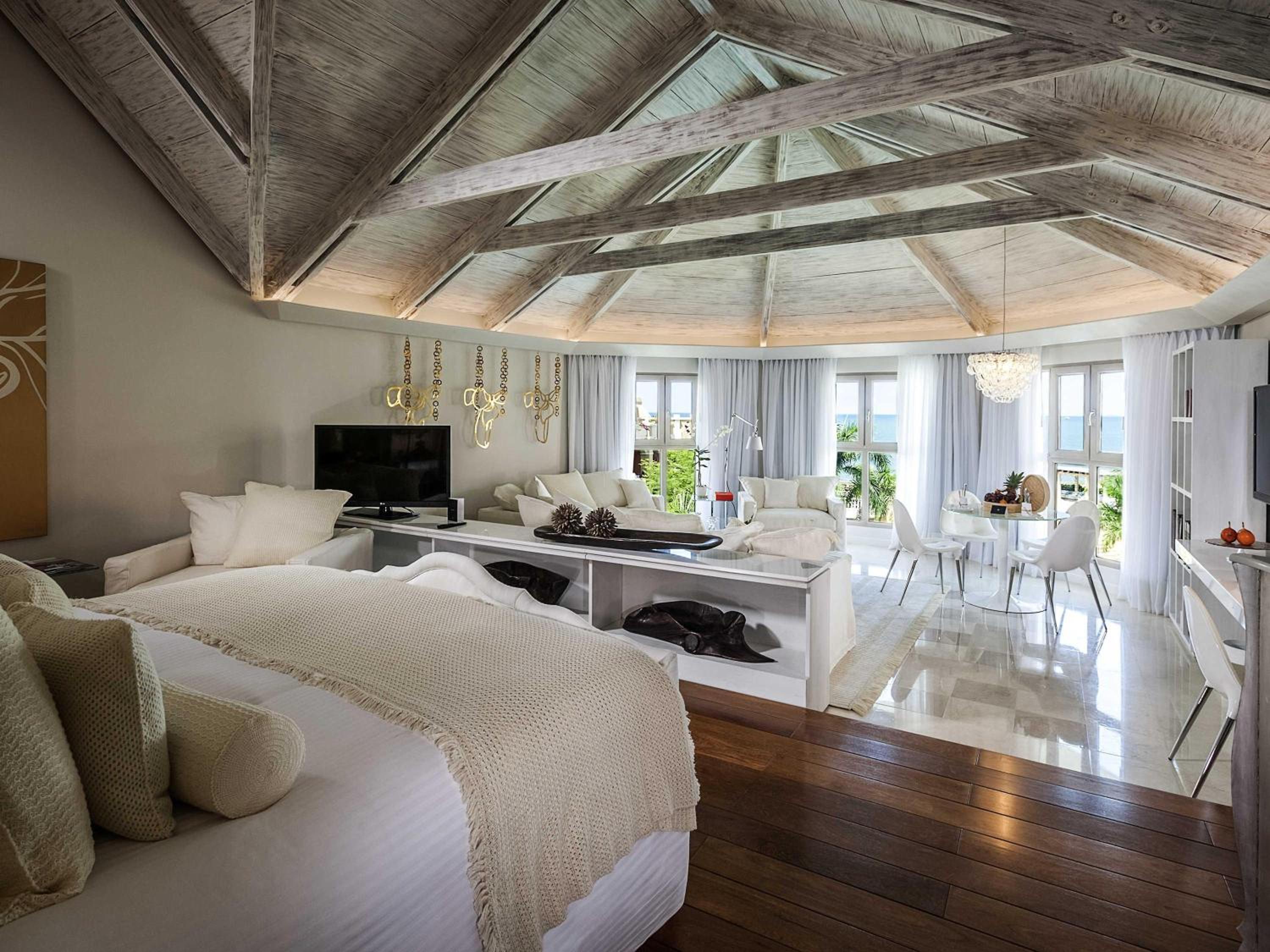Legend, Suite, King Bed, Sea View