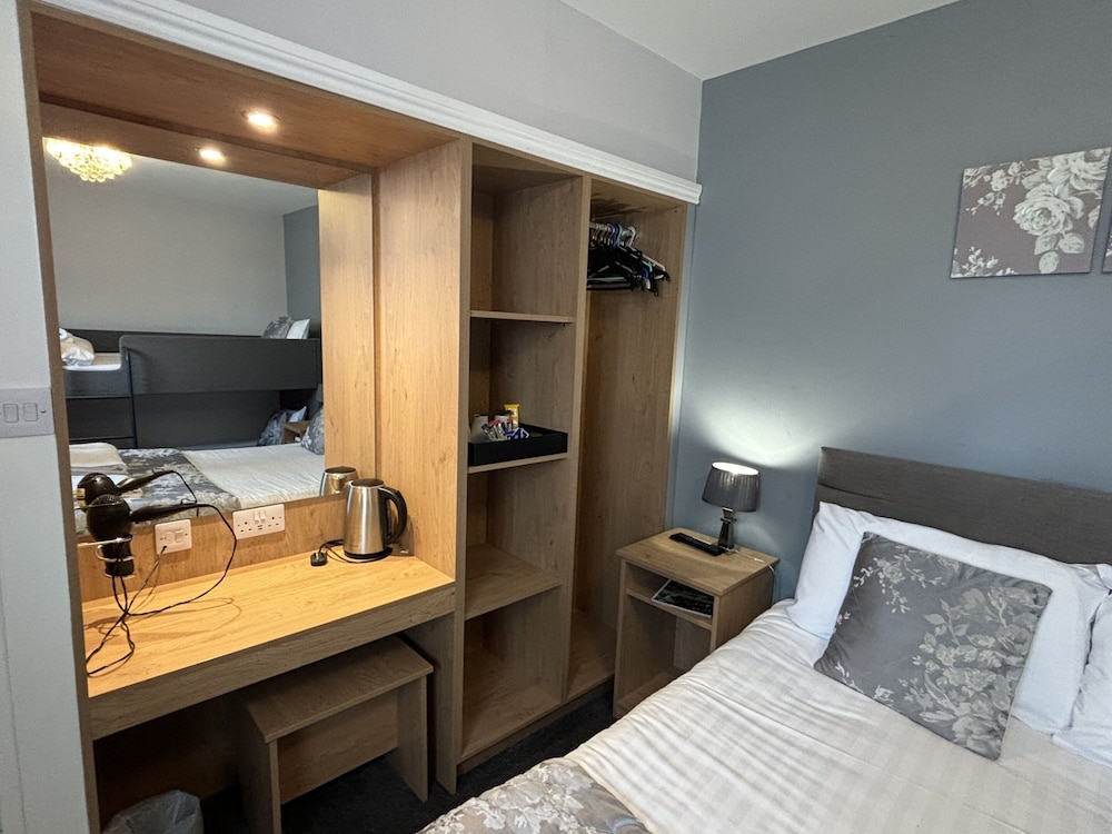 Solway Lodge Hotel 18/38