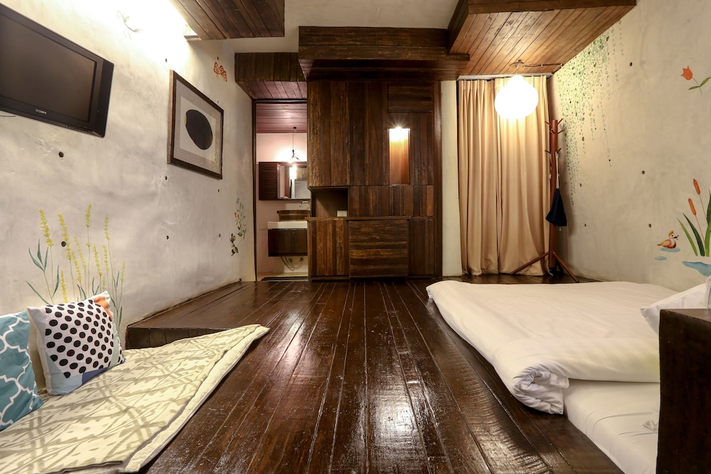 Mo Rooms 15/50