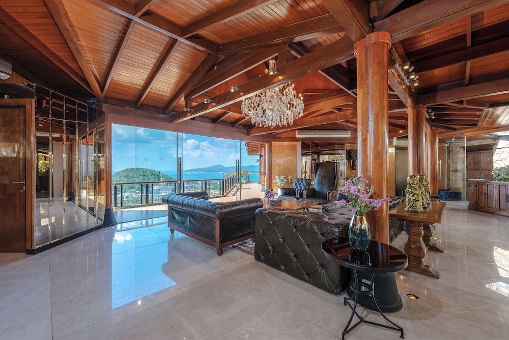 Koi Signature Villa 7/67