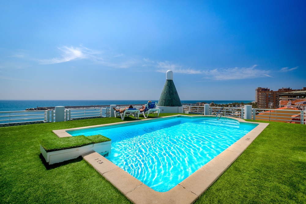 Villa de Laredo Hotel 8/37