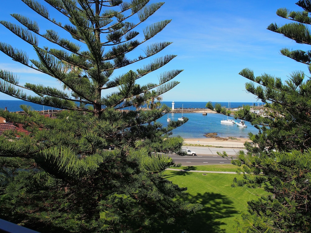 Boat Harbour Motel 51/58