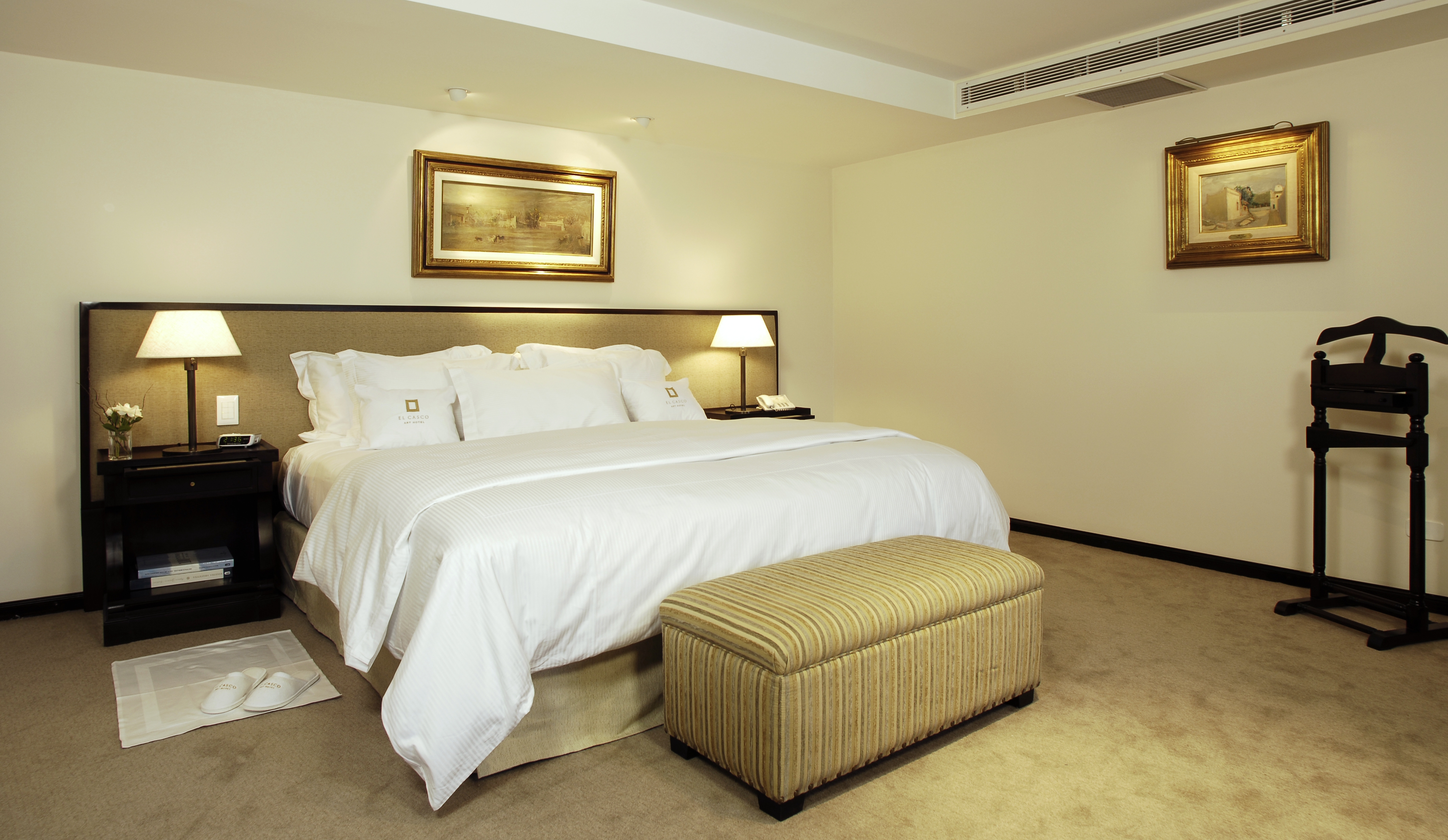 Master, Suite