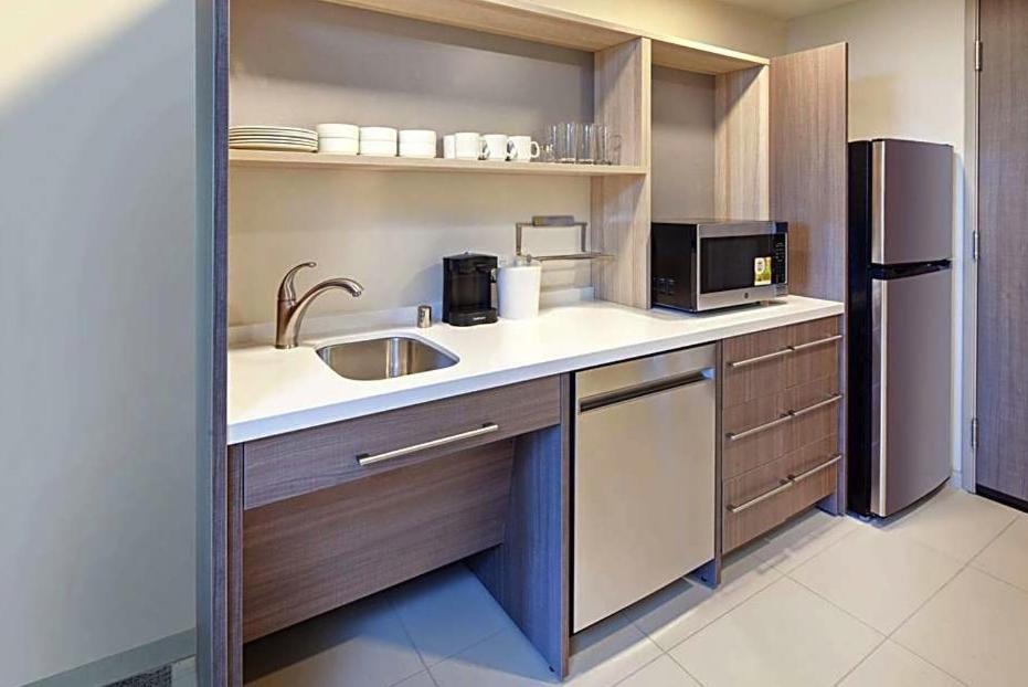 Homewood Suites by Hilton Oakland Airport Alameda 13/14