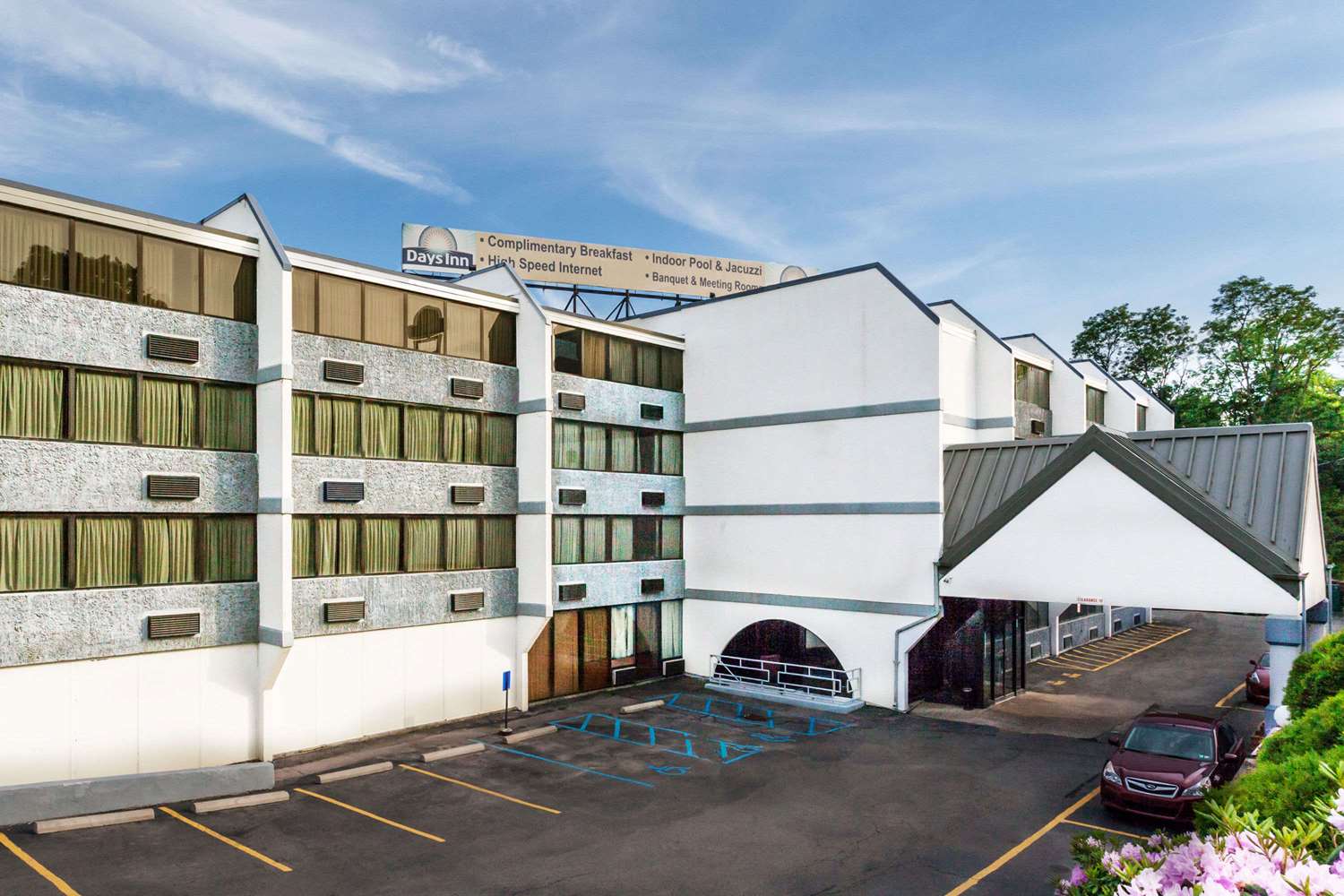 Days Inn by Wyndham Scranton PA 3/26