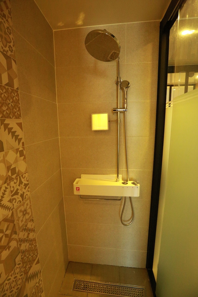 Noel Business Hotel 24/59