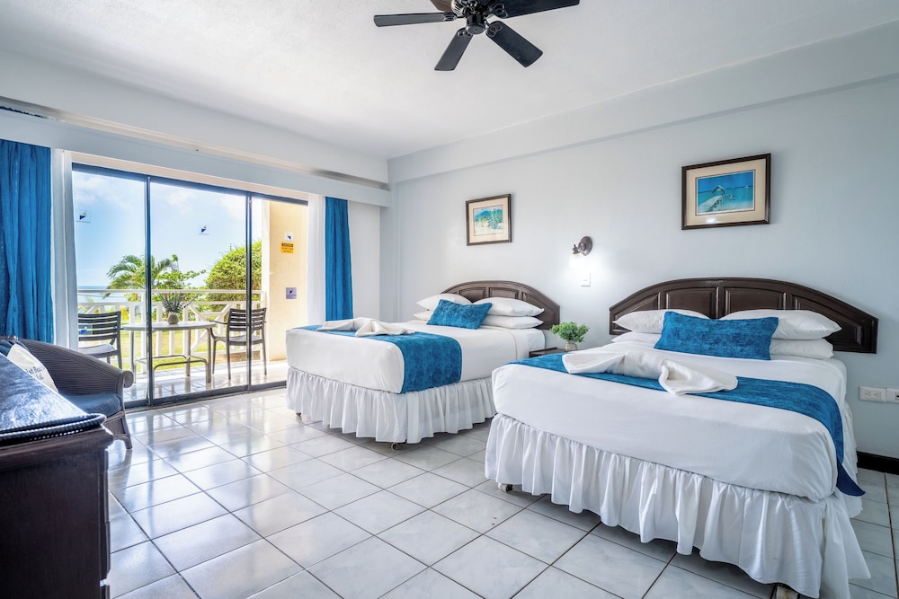 Superior, 2 Double Beds, Ocean View