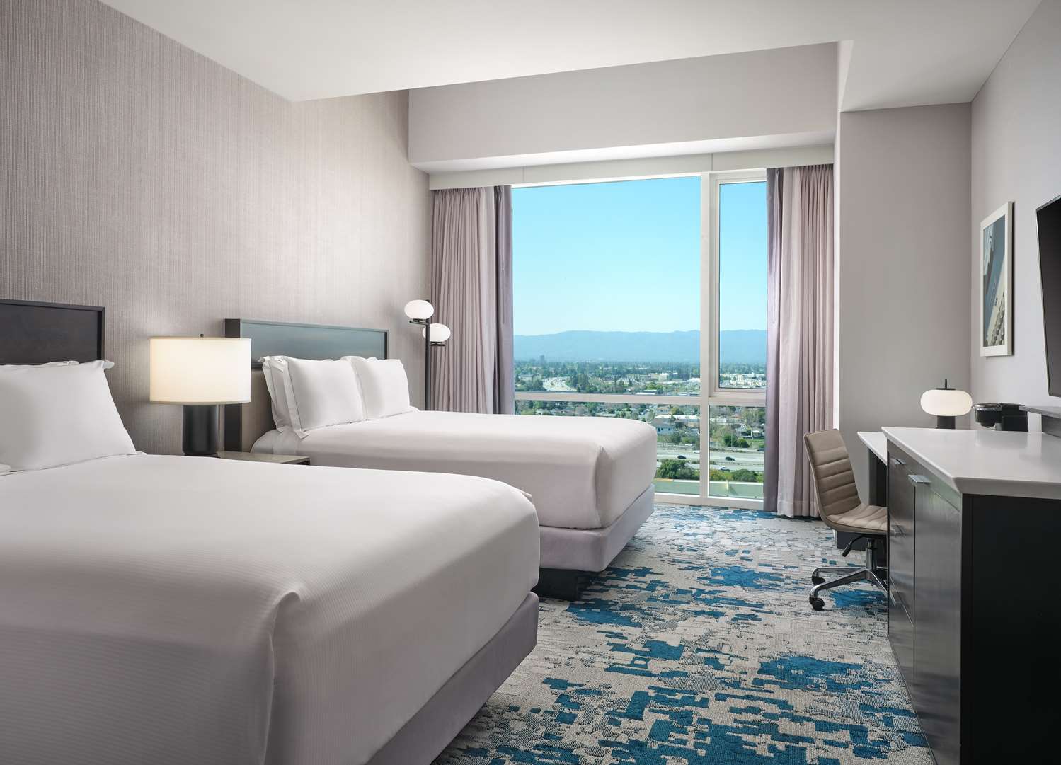 Room, 2 Queen Beds, Skyline View