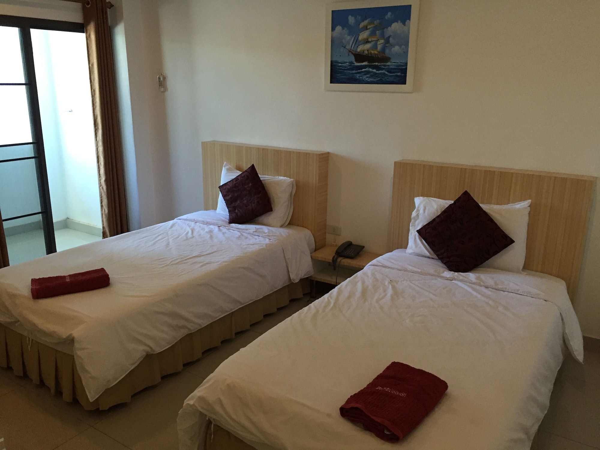 STANDARD, TWIN BEDS
