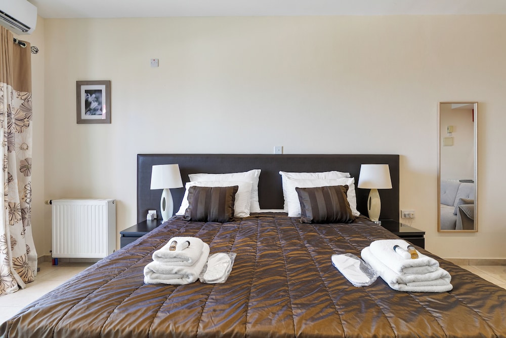 Hill View Hotel Apartments 40/50