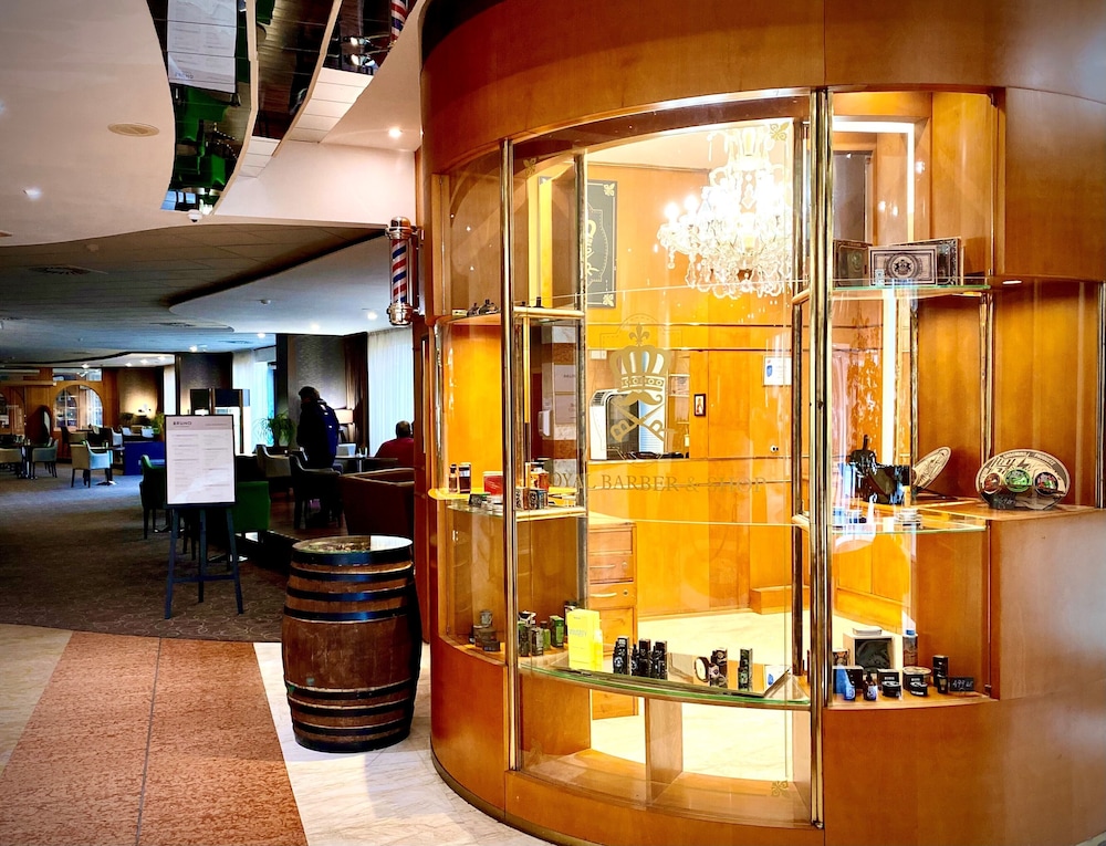 Cosmopolitan Bobycentrum - Czech Leading Hotels 34/41