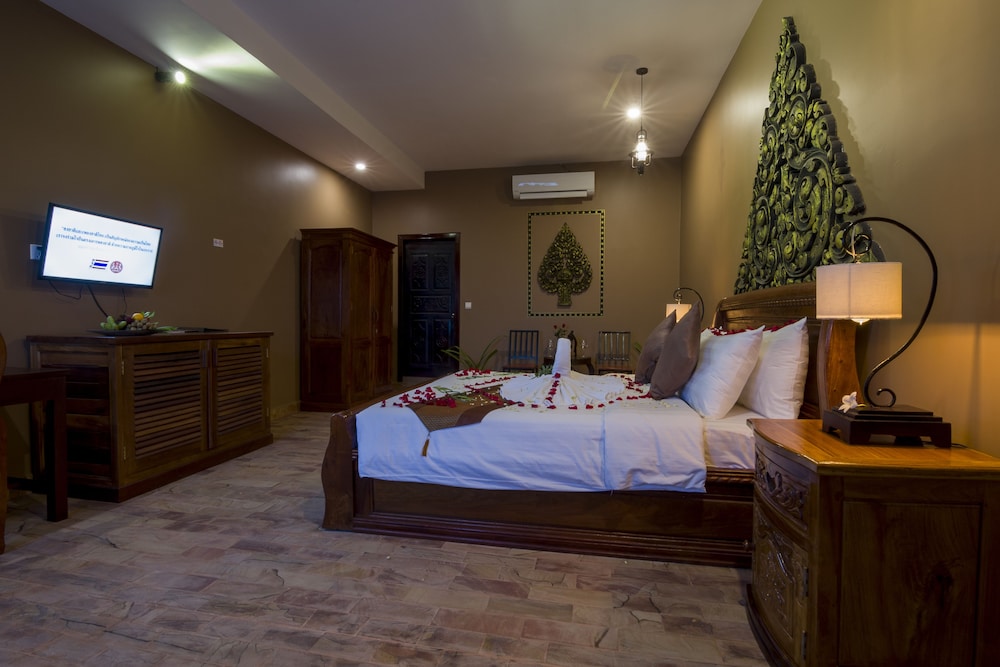 Indra Porak Residence 10/74