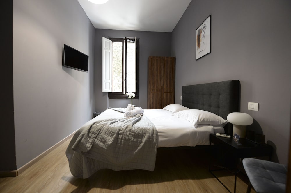 Palazzo Oliveto 33/60