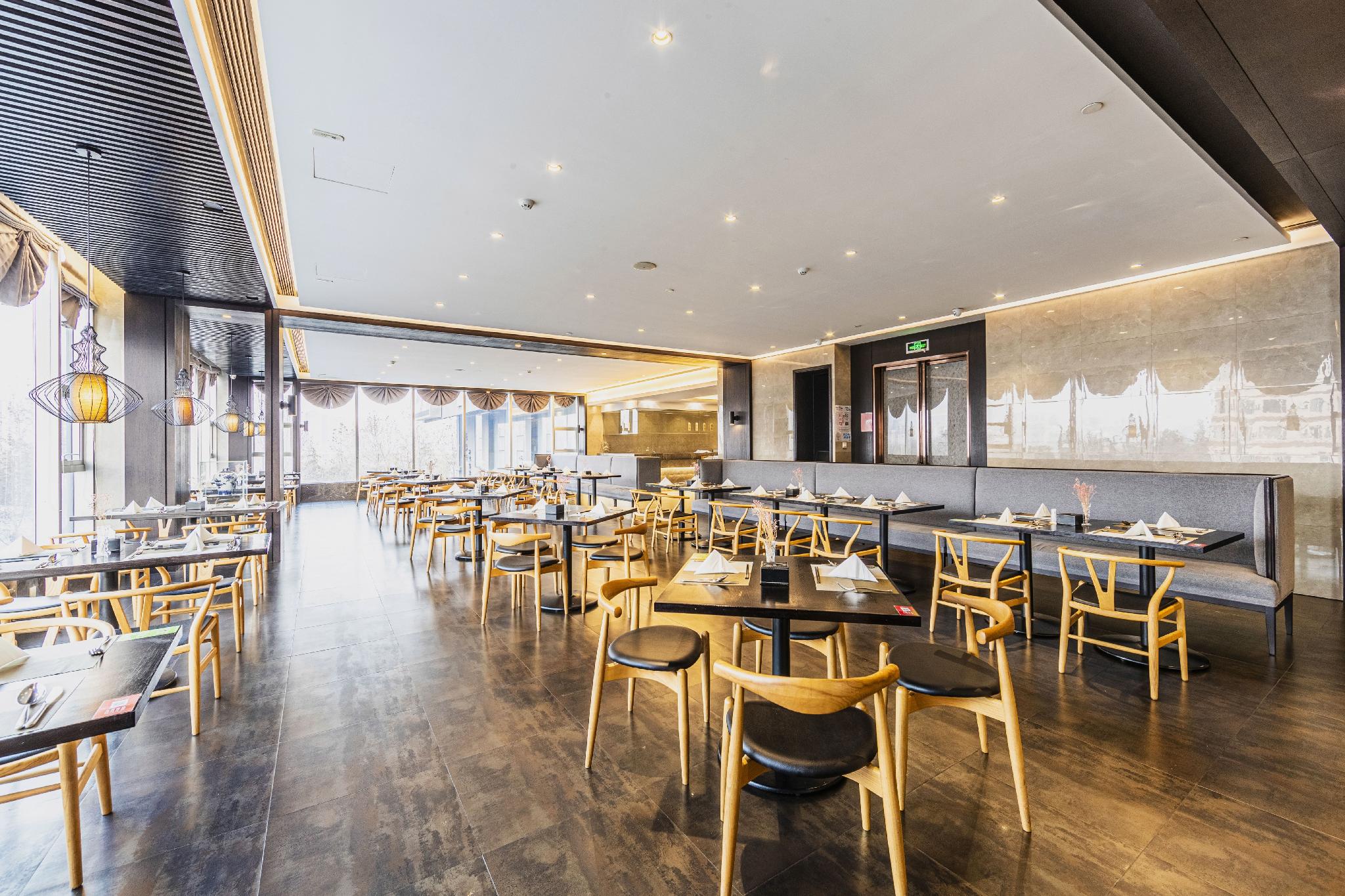 Yitel Linyi Binhe Avenue 42/50