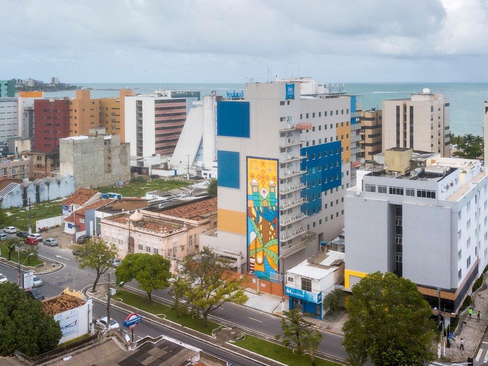 Ibis budget Maceio Pajucara 43/48