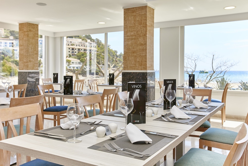 Universal Hotel Castell Royal 35/56