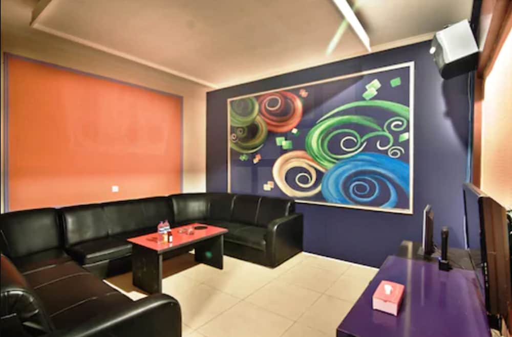 Mandarin Hotel Pekalongan 39/51