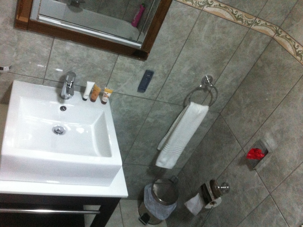 Marico Guest House 24/27