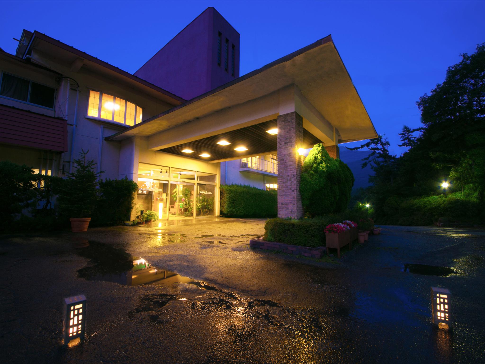Japanese Western, New Wing