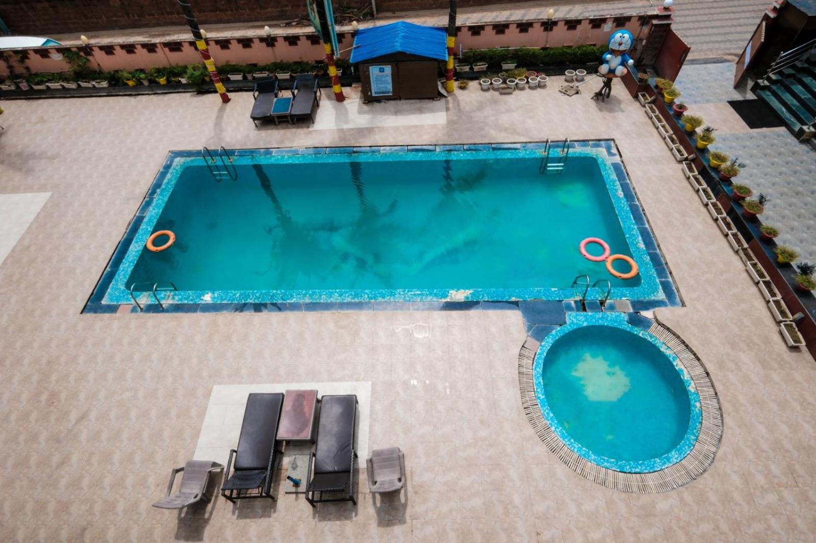 HOTEL SAPPHIRE INTERNATIONAL 22/32