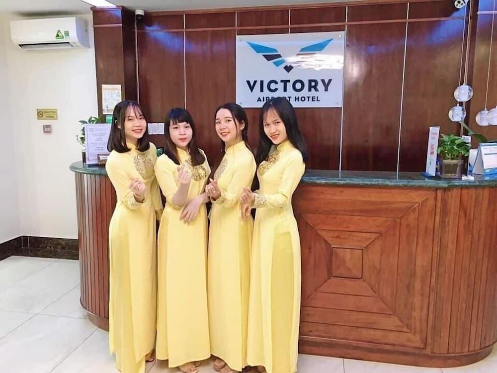 Victory Airport Hotel 8/48