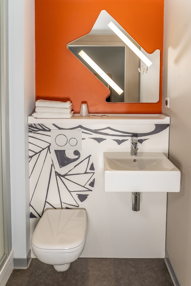 IBIS BUDGET AUBENAS 5/49