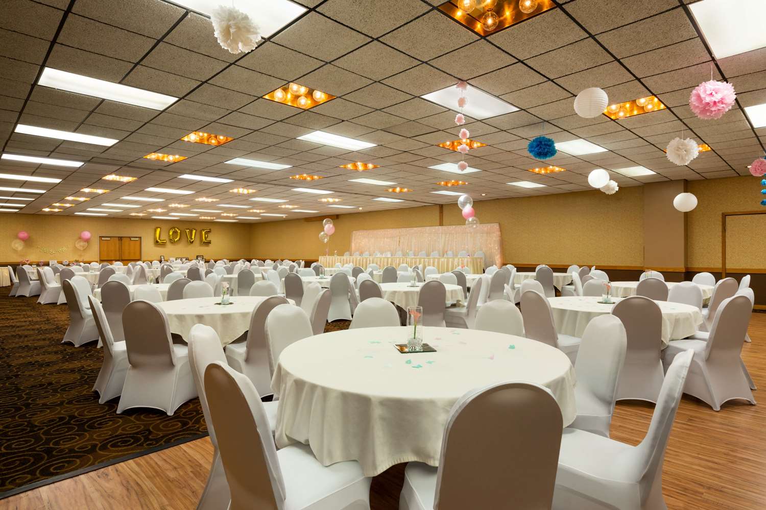 Ramada By Wyndham Bismarck 13/22